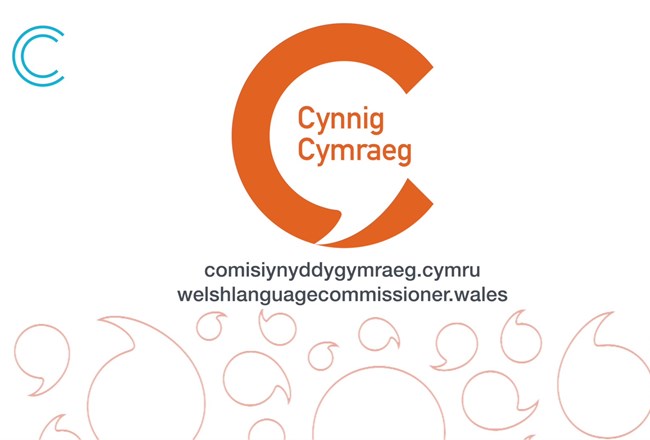 Logo Cynnig Cymraeg a chyfeiriad gwe Comisiynydd y Gymraeg